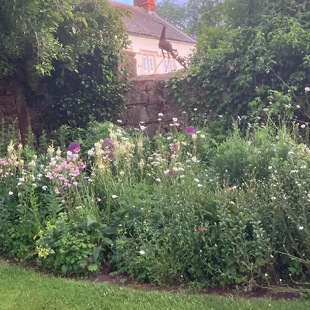 Historic Converted Byre In Courtyard Of 16c House Feriehus Caldbeck