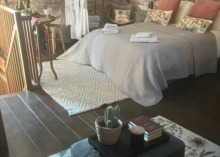 بيت للعطل Historic Converted Byre In Courtyard Of 16c House Caldbeck